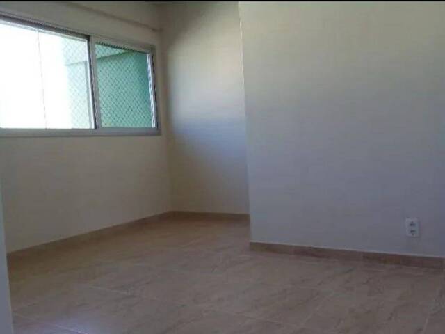 #242 - Apartamento para Venda em Vila Velha - ES