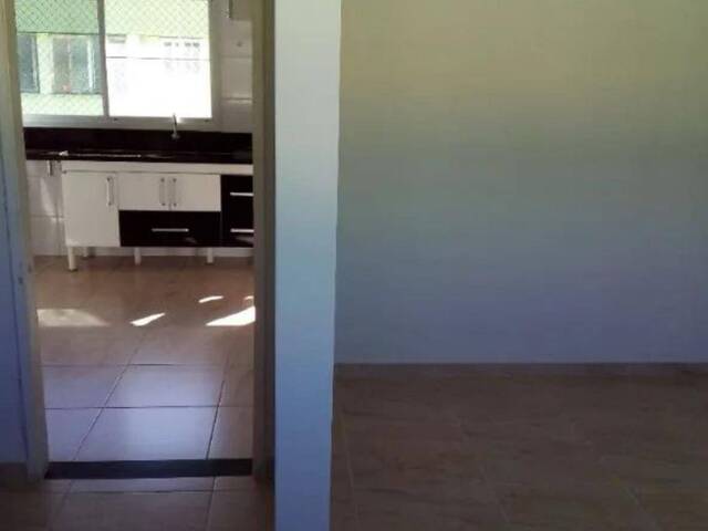 #242 - Apartamento para Venda em Vila Velha - ES